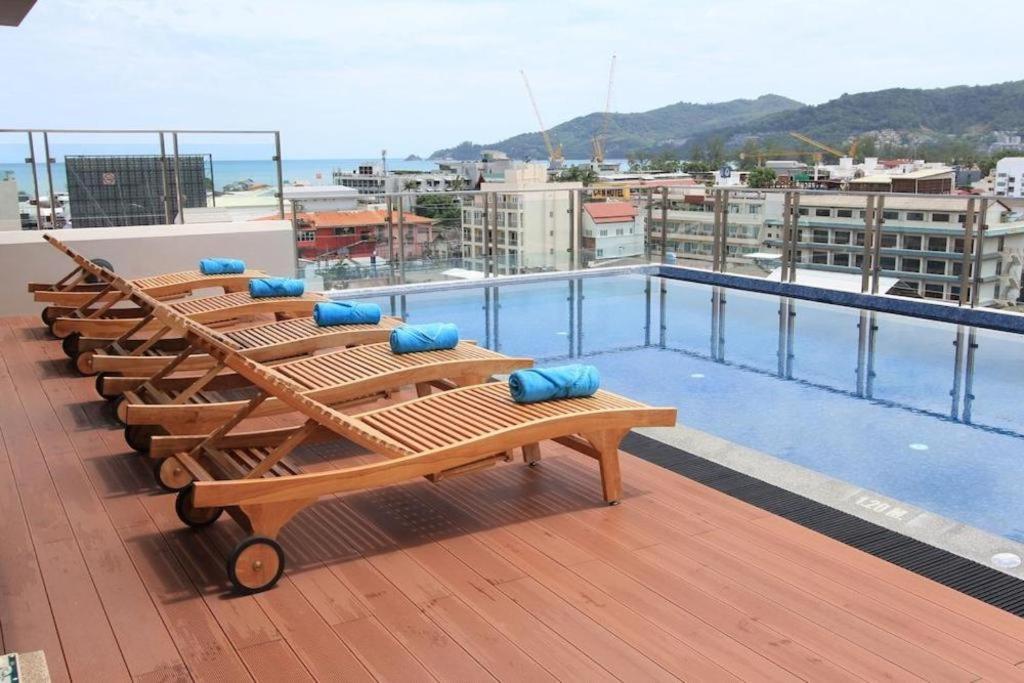 Elegancy Sansabai Hotel Patong Esterno foto